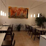 Hotel Aton